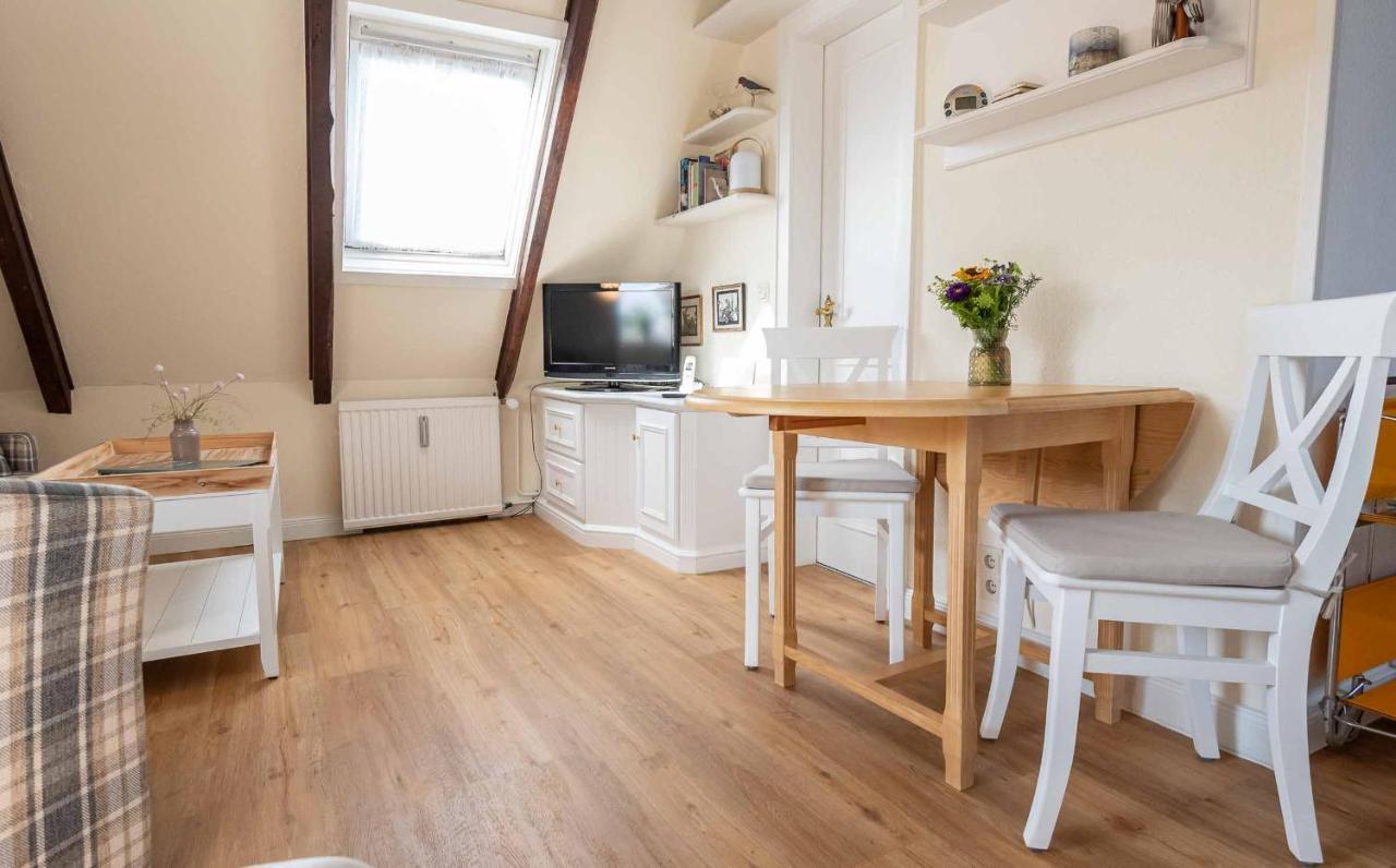 Ferienwohnung Sylter Wohlfühlnest, App. 2 Wenningstedt-Braderup Exterior foto